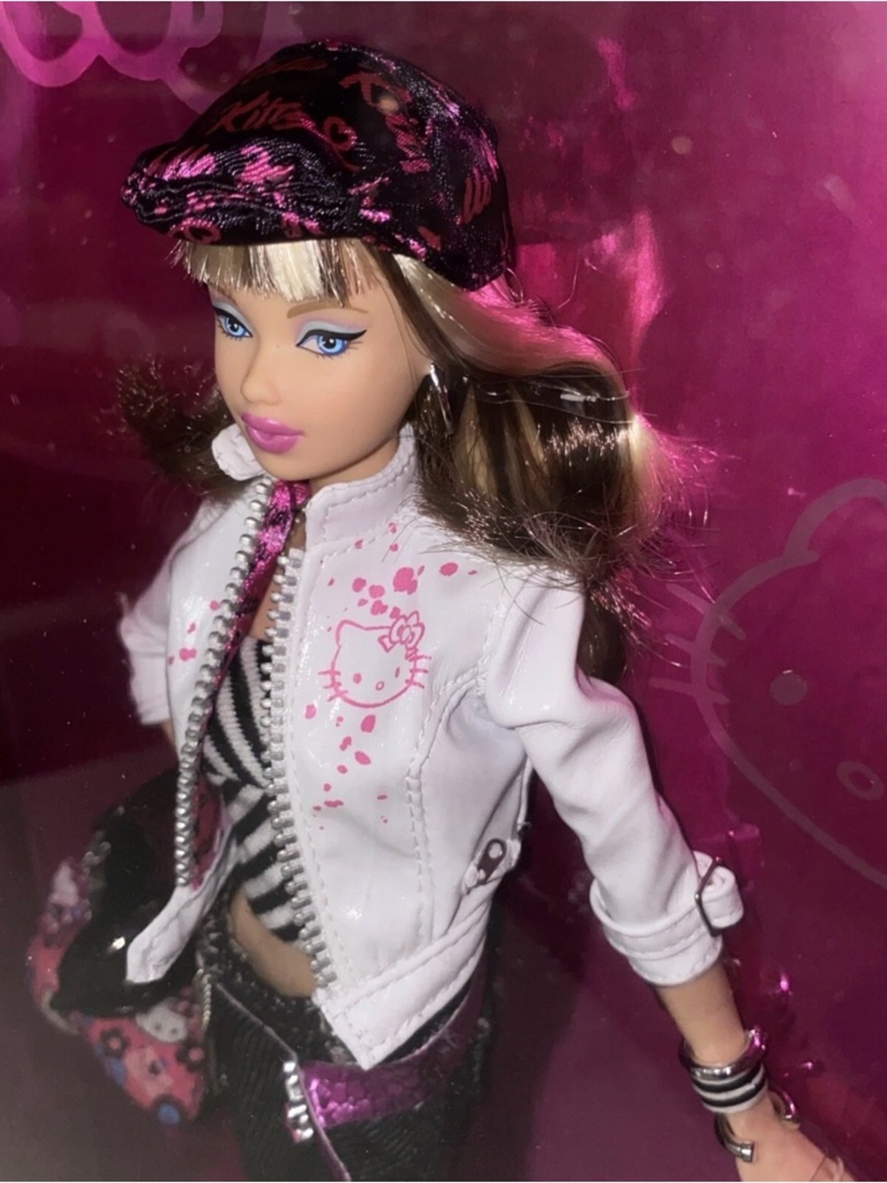 Mattel BARBIE HELLO KITTY DOLL Pop Culture Collection PINK LABEL L4687 NRFP - Picture 5 of 8